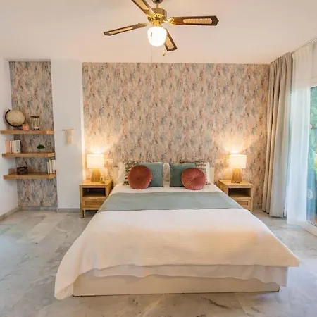 Golden Elviria Apartamento