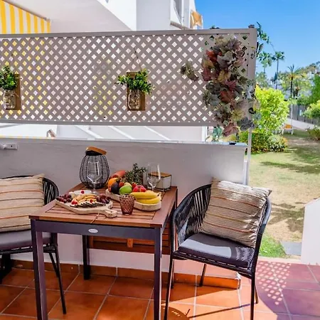 Golden Elviria