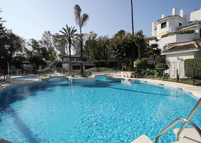 Διαμέρισμα Golden Elviria *