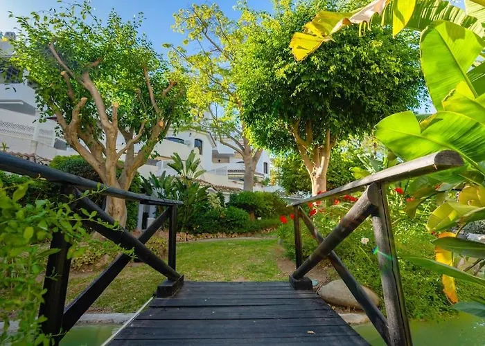 Golden Elviria * Μαρμπέλλα