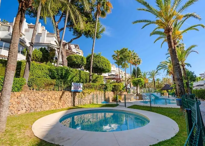Golden Elviria *